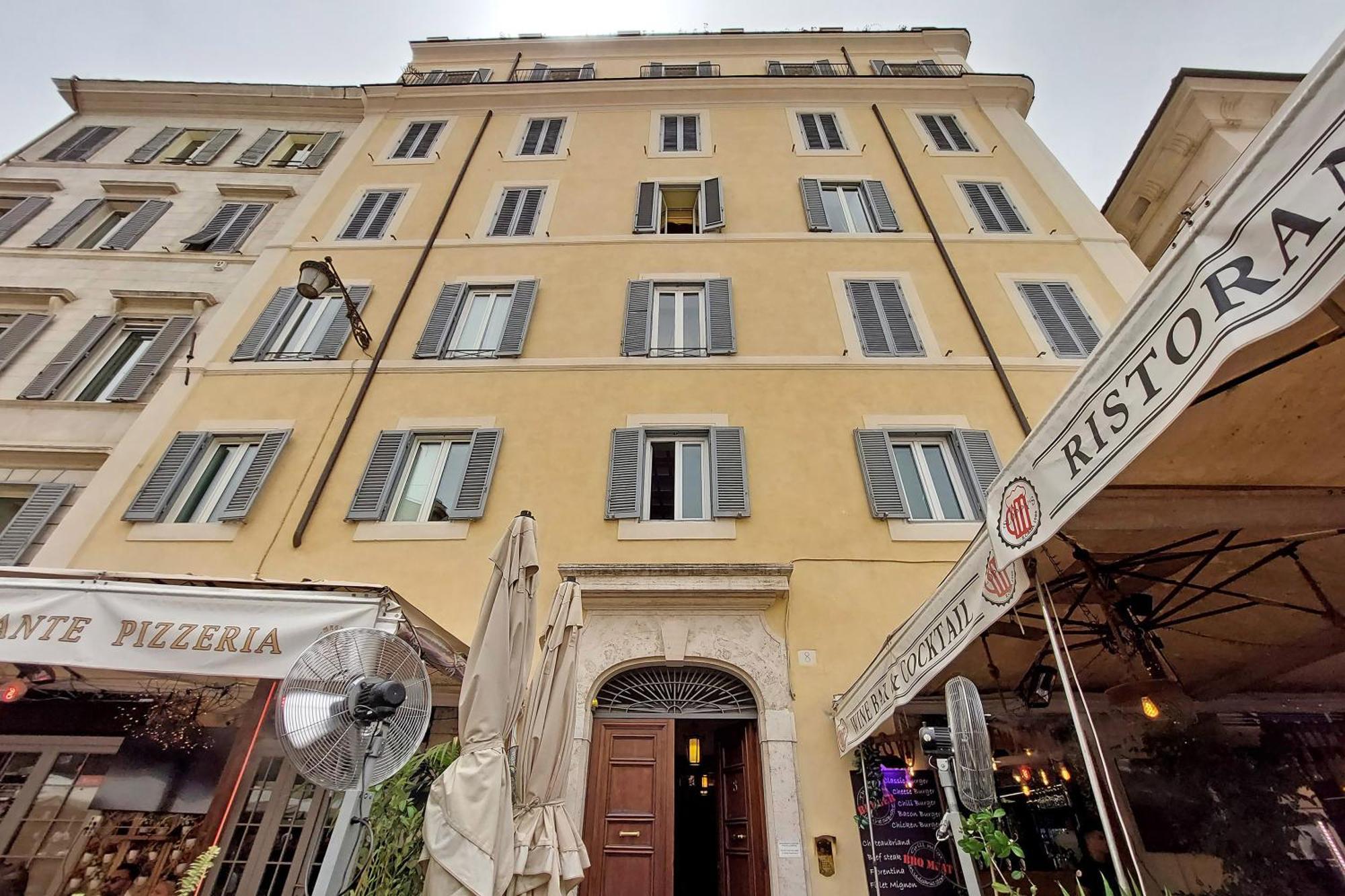 Ych-Magnifica Residenza A Campo De Fiori Apartment โรม ภายนอก รูปภาพ